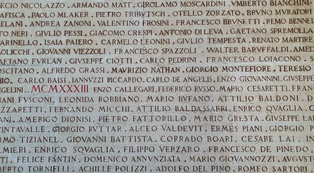 Il Lapidario dei Tre Archi - Chi Vola Vale