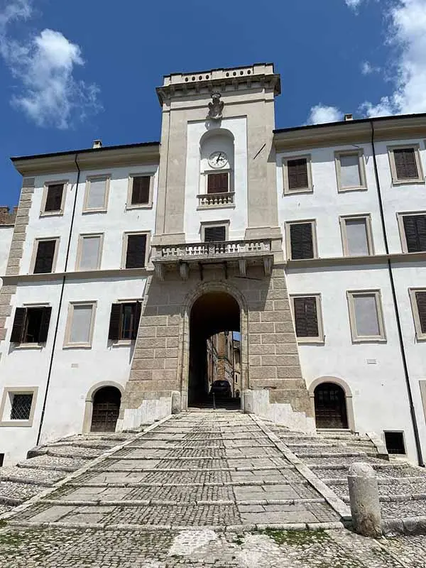 Valle del Tevere - Filacciano - Palazzo del Drago